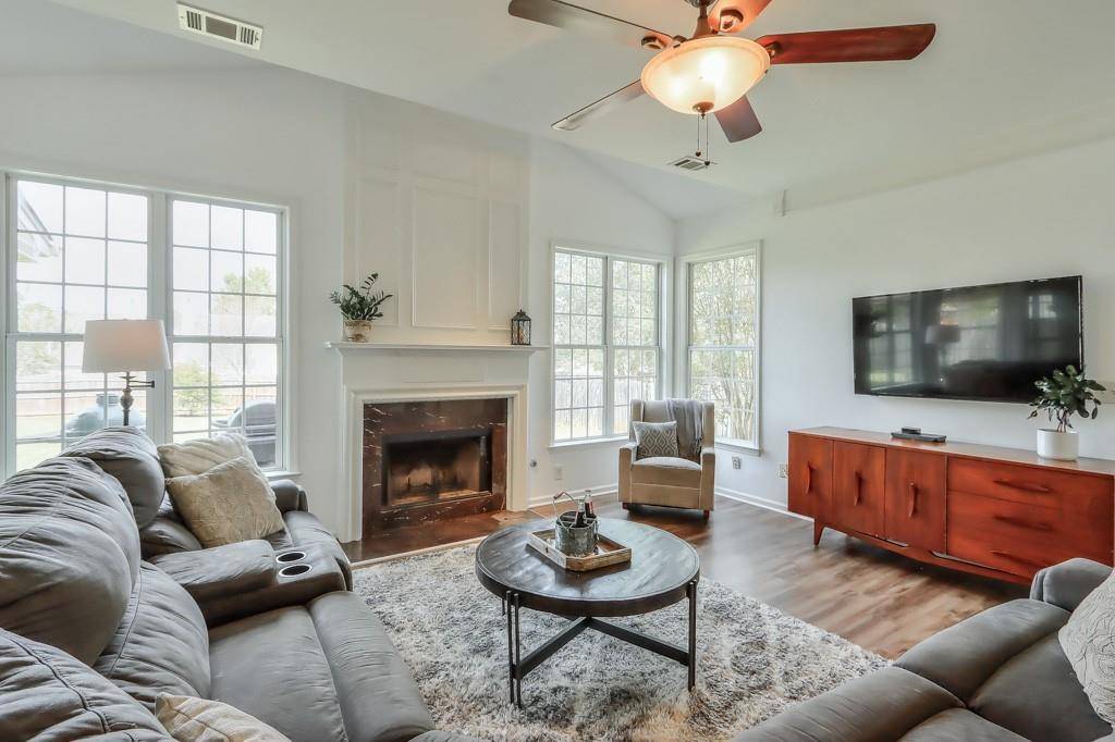 Woodstock, GA 30188,525 Papillion TRCE