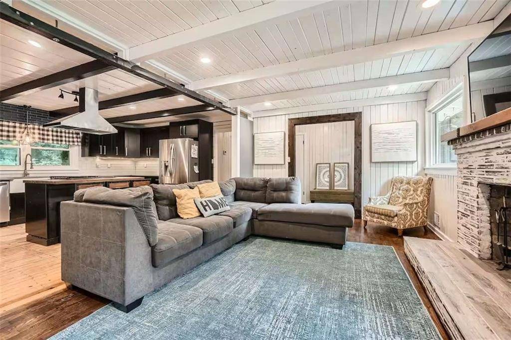 Atlanta, GA 30331,3516 Dale LN