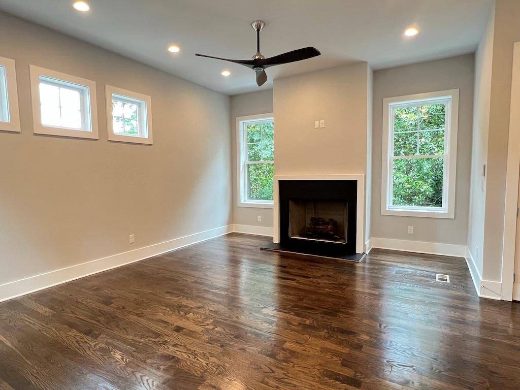Atlanta, GA 30309,1819 Huntington HLS NW