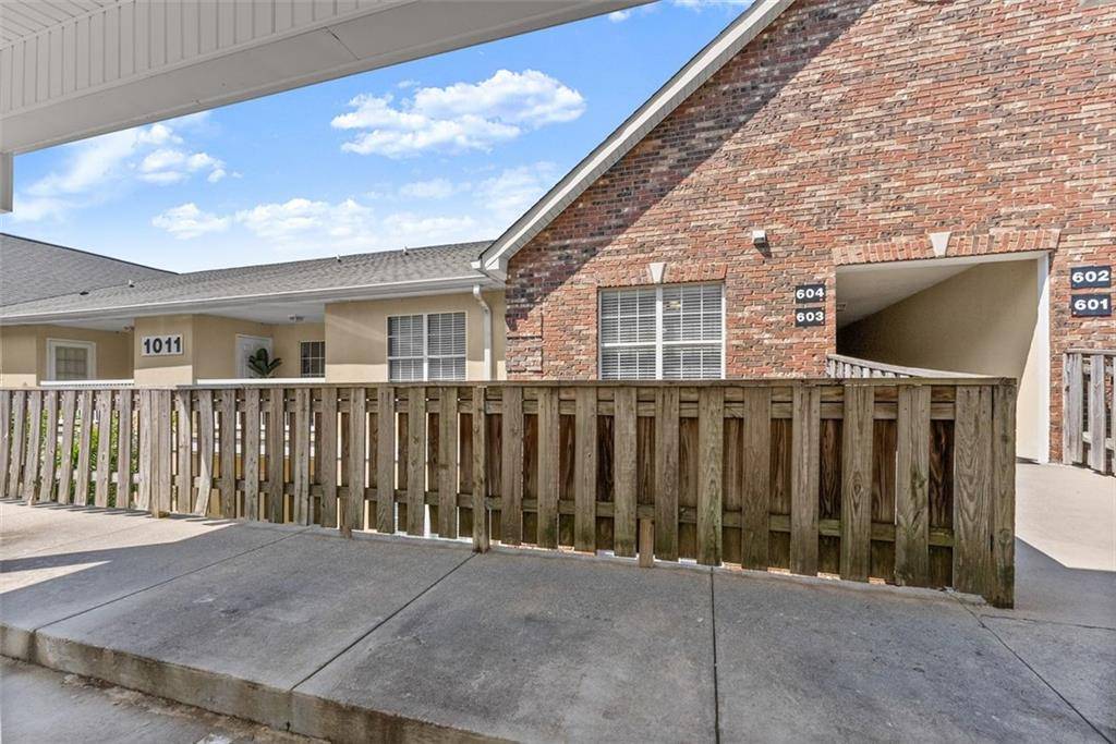 Gainesville, GA 30501,1011 Holly DR #604