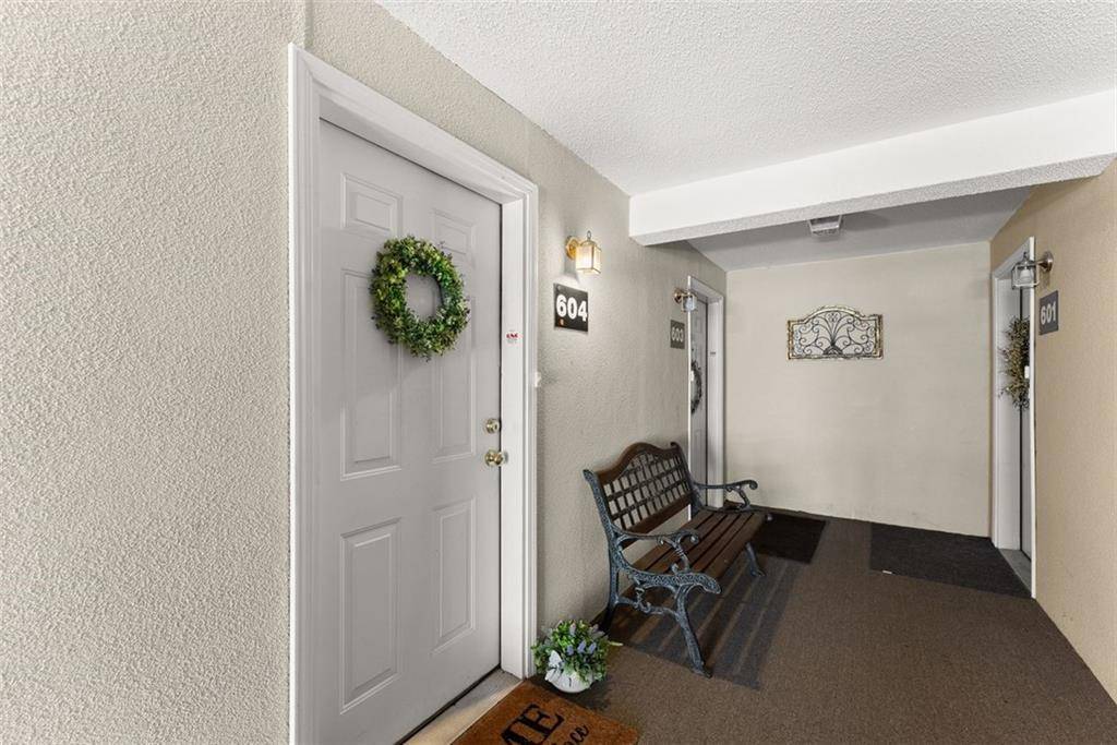 Gainesville, GA 30501,1011 Holly DR #604