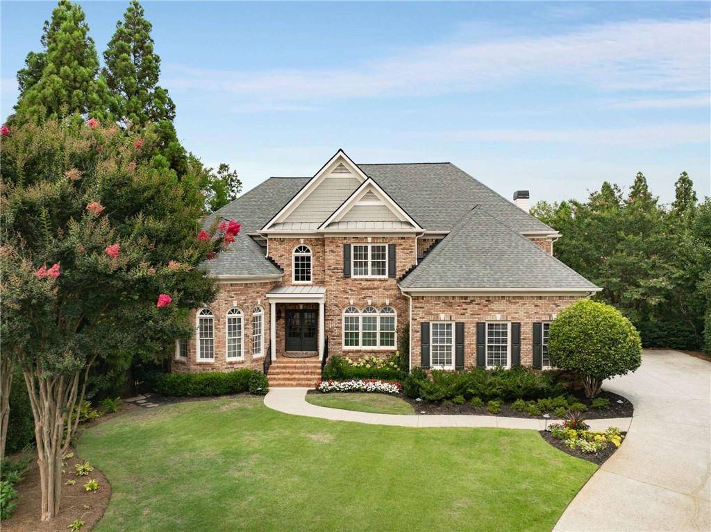 Roswell, GA 30075,140 Elizabeth CV
