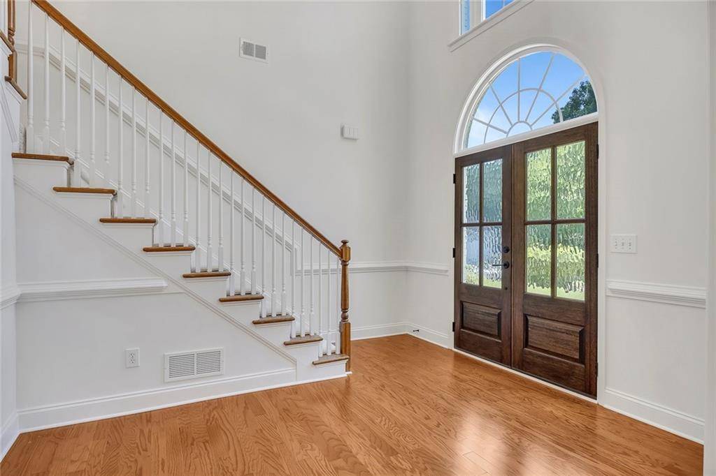 Canton, GA 30114,409 Redfield DR