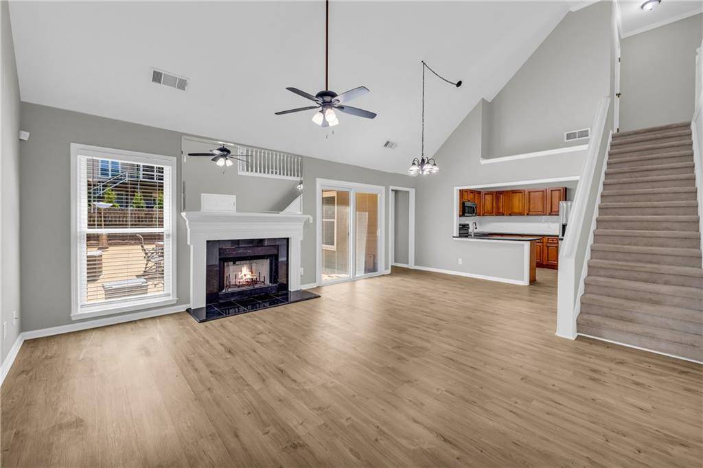 Alpharetta, GA 30005,5479 Bridge Pointe DR