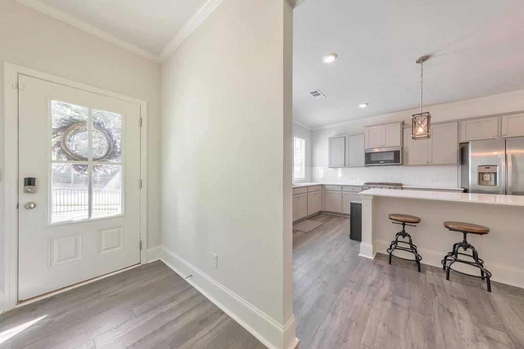 Woodstock, GA 30189,201 Vista LN