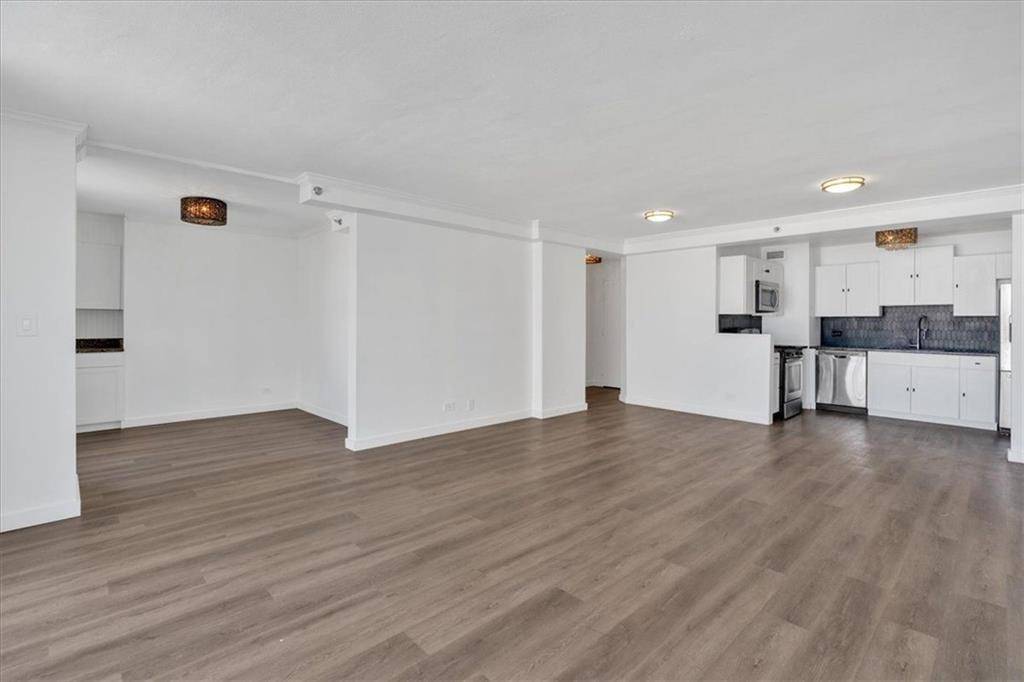 Atlanta, GA 30308,620 NE PEACHTREE ST NE #1613