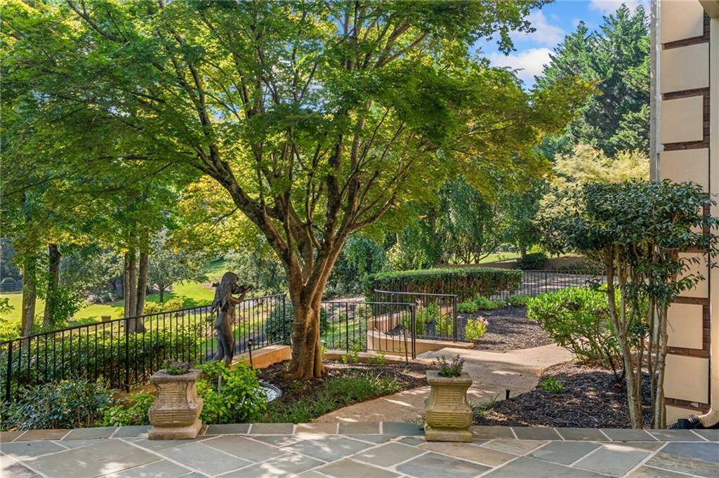 Alpharetta, GA 30004,15470 Alpha Woods DR