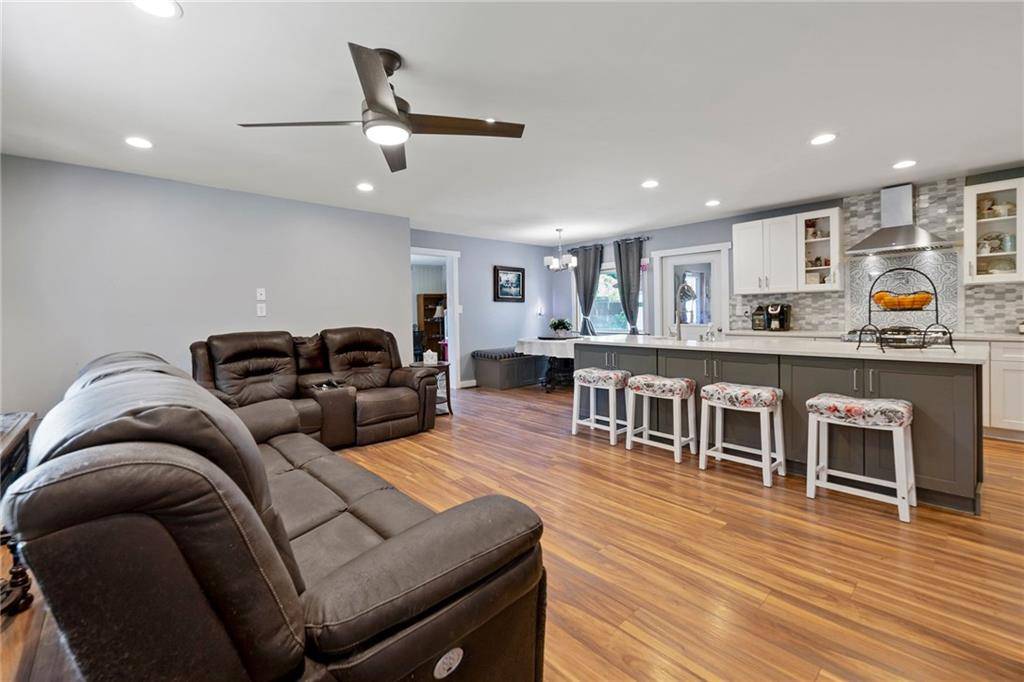Waleska, GA 30183,340 Grady ST