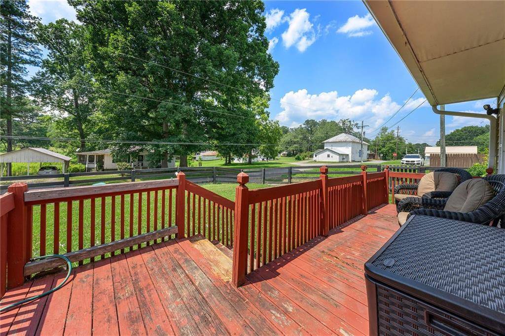Waleska, GA 30183,340 Grady ST