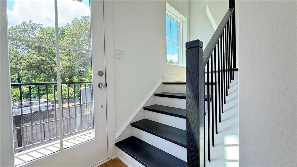 Decatur, GA 30030,201 New ST #1101