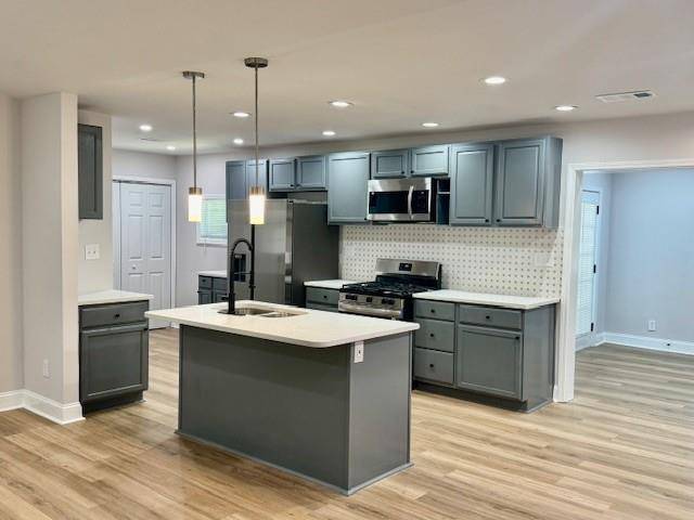 Stone Mountain, GA 30083,3892 Springleaf