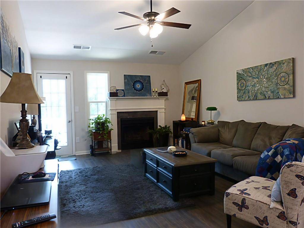 Roswell, GA 30076,326 Teal CT