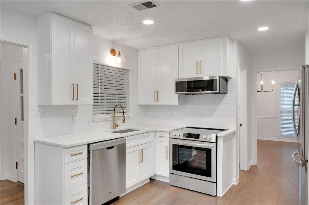 Roswell, GA 30075,4536 Mountain Creek DR NE