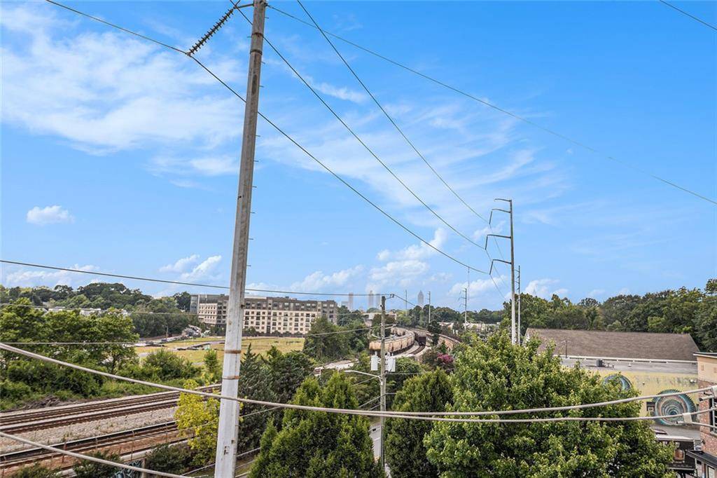 Atlanta, GA 30307,1672 Dekalb AVE NE #2