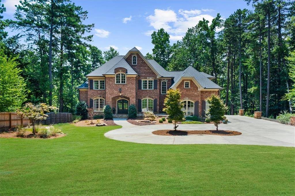 Flowery Branch, GA 30542,6806 Misty Cove Ln