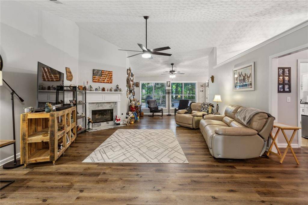 Kennesaw, GA 30144,3306 Freedom LNDG NW