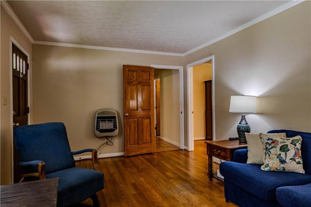 Lindale, GA 30147,542 Old Lindale Rd RD SE