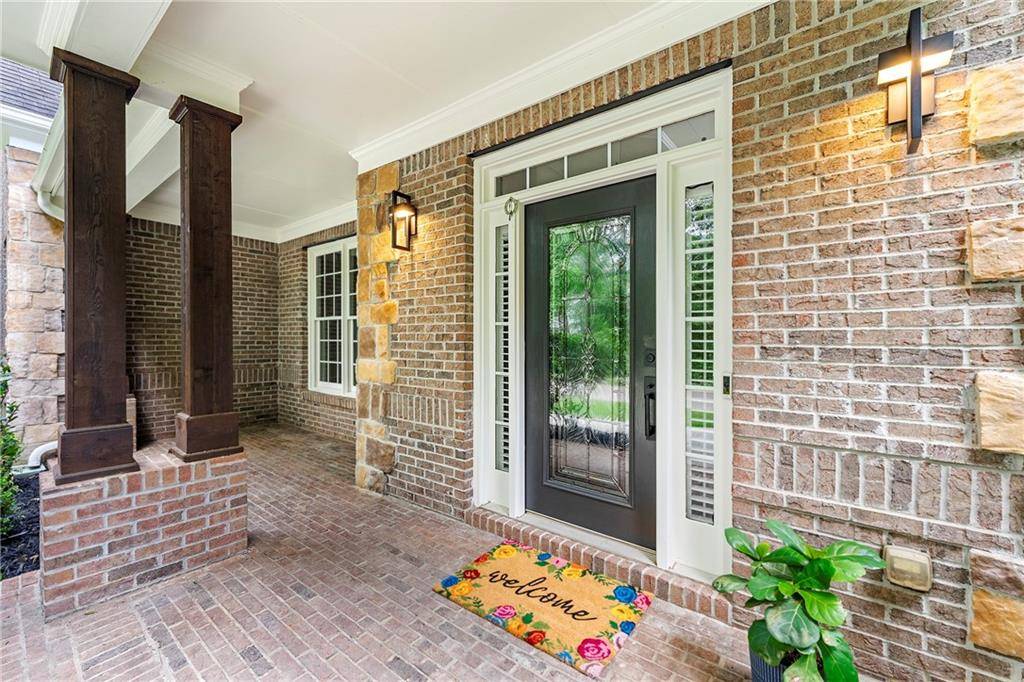 Alpharetta, GA 30009,555 Spring Gate LN