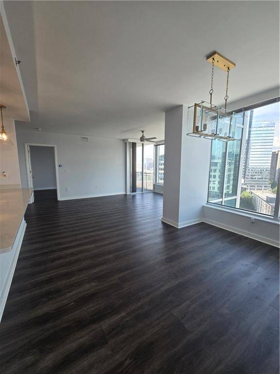 Atlanta, GA 30326,3338 Peachtree RD NE #1809