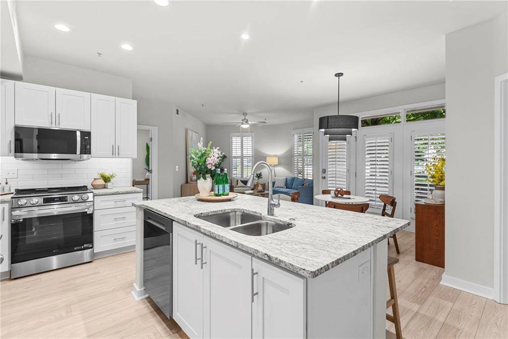 Atlanta, GA 30363,390 17th ST NW #2044