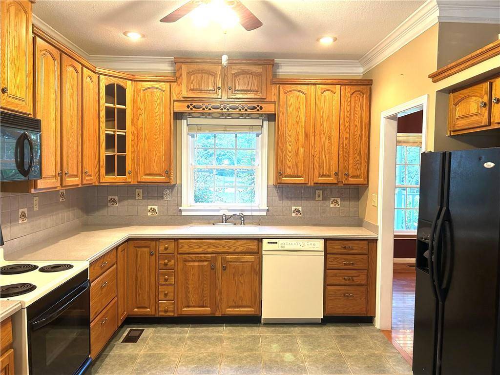 Douglasville, GA 30135,4893 Spanish Oak RD