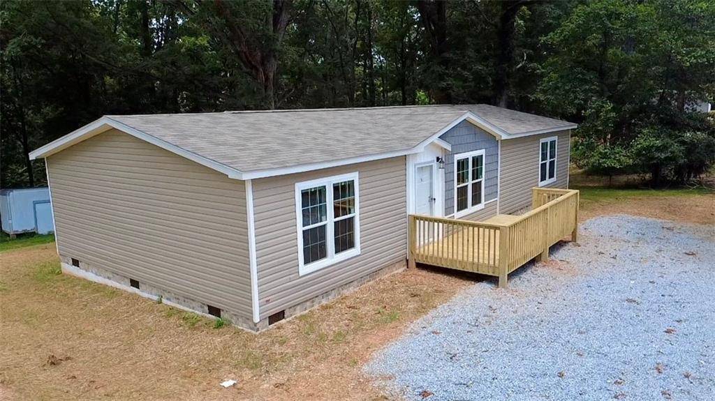 Cornelia, GA 30531,8671 Pea Ridge Rd