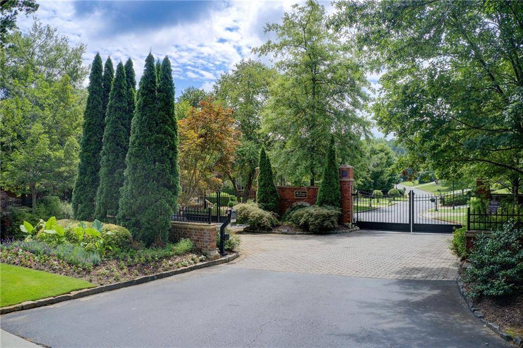 Sandy Springs, GA 30350,3869 Teesdale CT