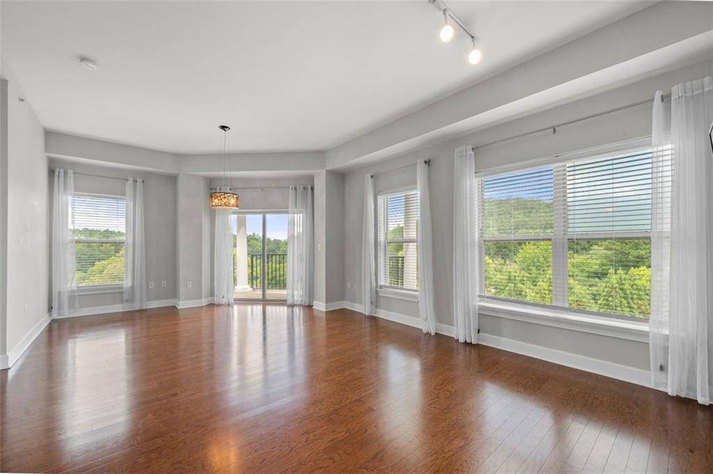 Atlanta, GA 30339,200 River Vista DR #743