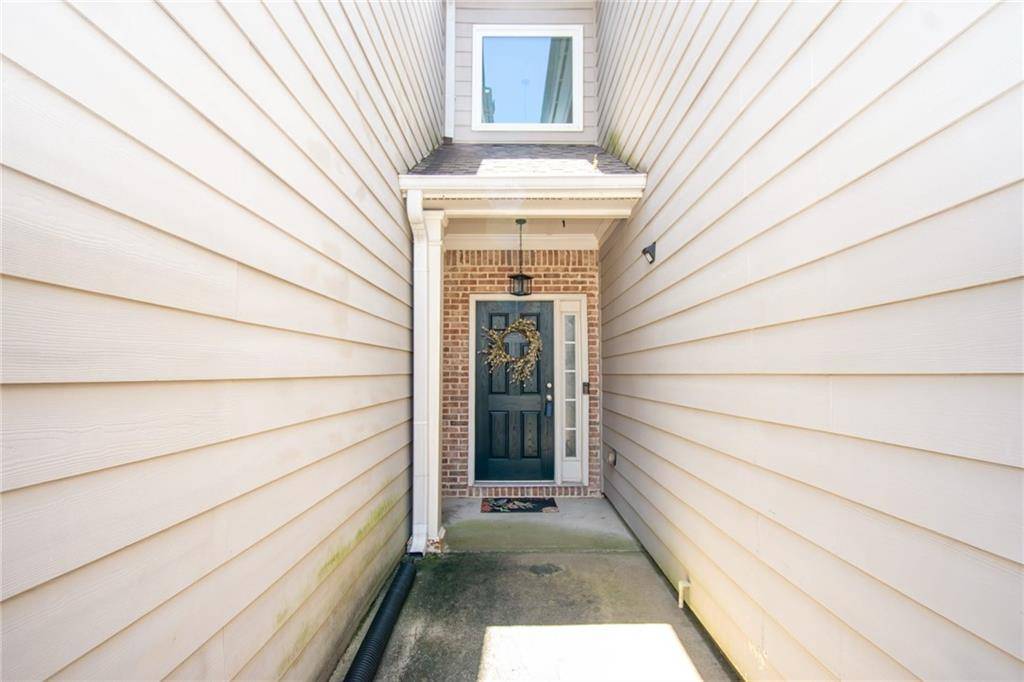 Atlanta, GA 30336,5680 Cascade RUN SW