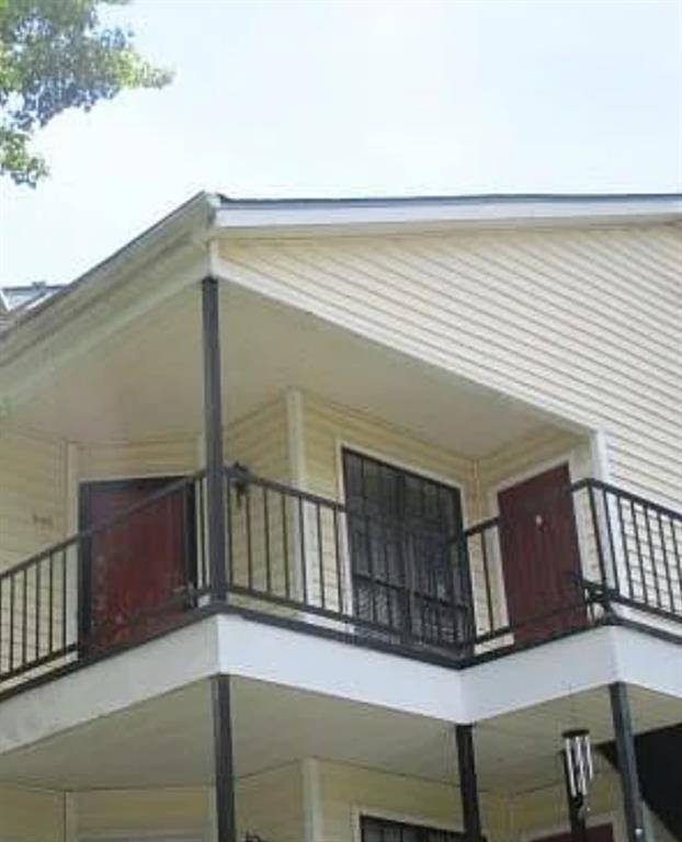 Stone Mountain, GA 30083,549 Windchase LN