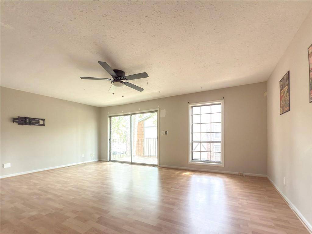 Atlanta, GA 30328,6851 Roswell Rd #P3