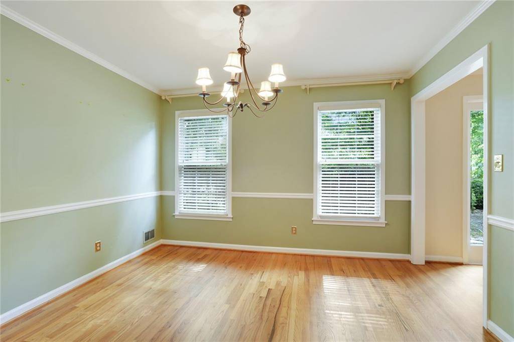 Dunwoody, GA 30338,4948 Windhaven CT