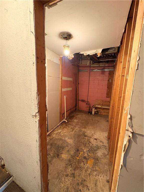 Atlanta, GA 30331,1825.5 Delowe DR SW