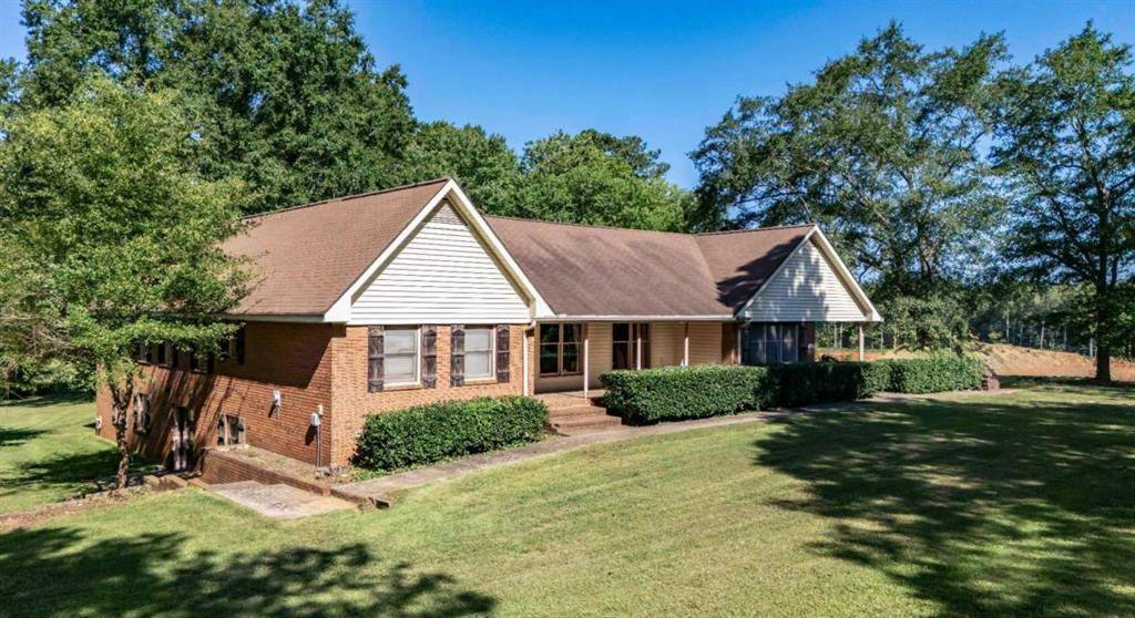 Douglasville, GA 30134,5586 Cave Springs RD