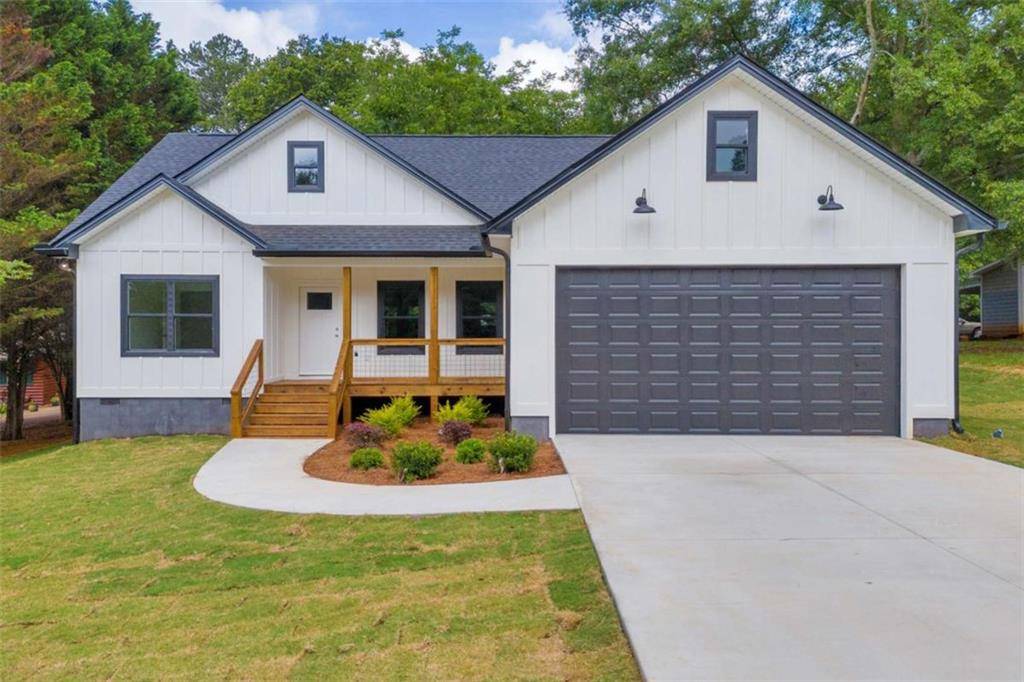 Royston, GA 30662,256 ADAMS PLACE