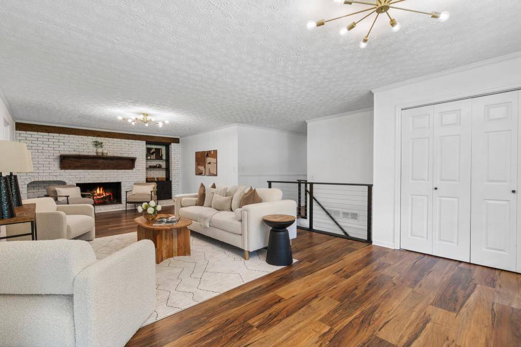 Alpharetta, GA 30009,290 Dania DR