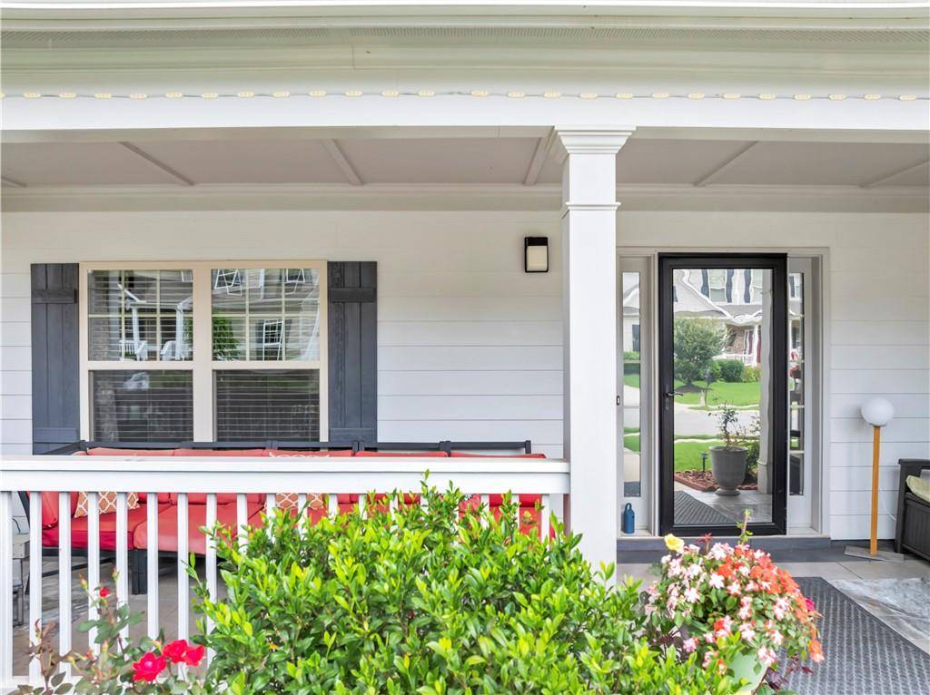 Acworth, GA 30102,226 Creek View LN