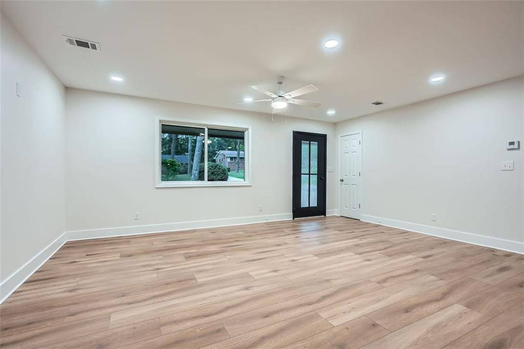 Atlanta, GA 30337,4505 Greensprings RD