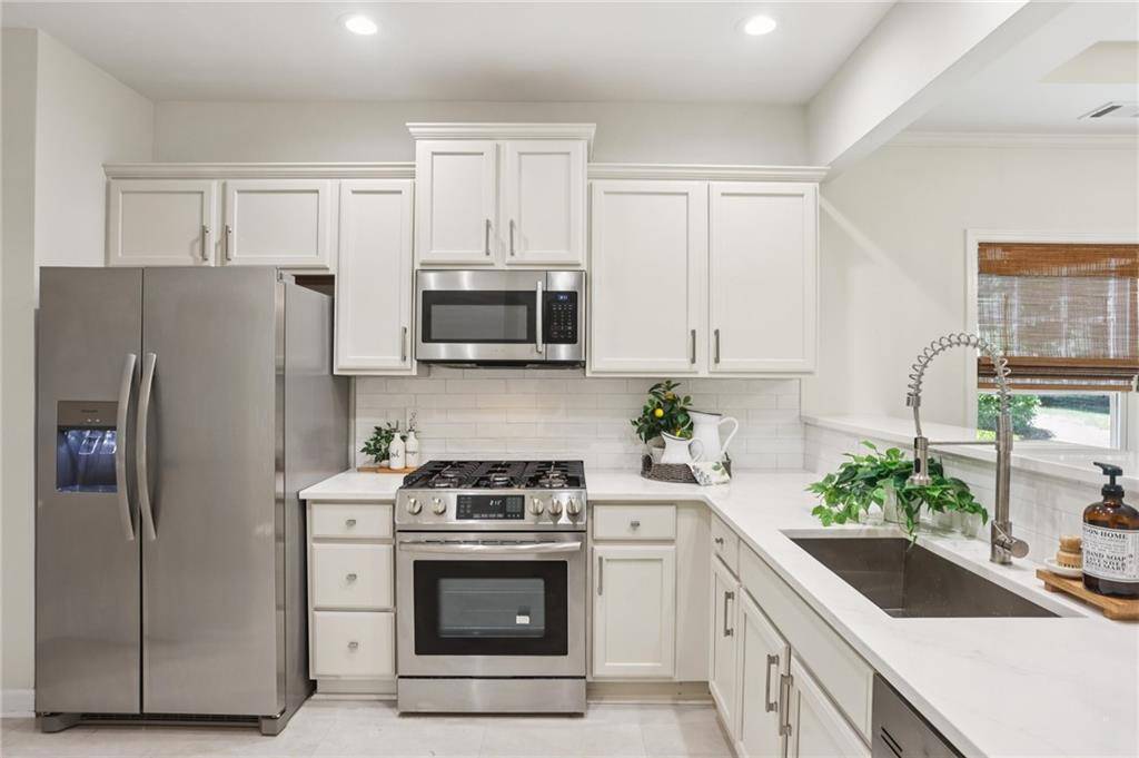 Cumming, GA 30040,2902 Cross Creek DR