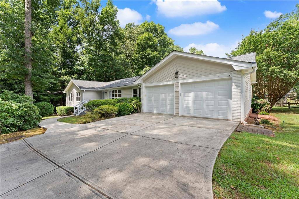 Lilburn, GA 30047,3663 Stonelake CT SW