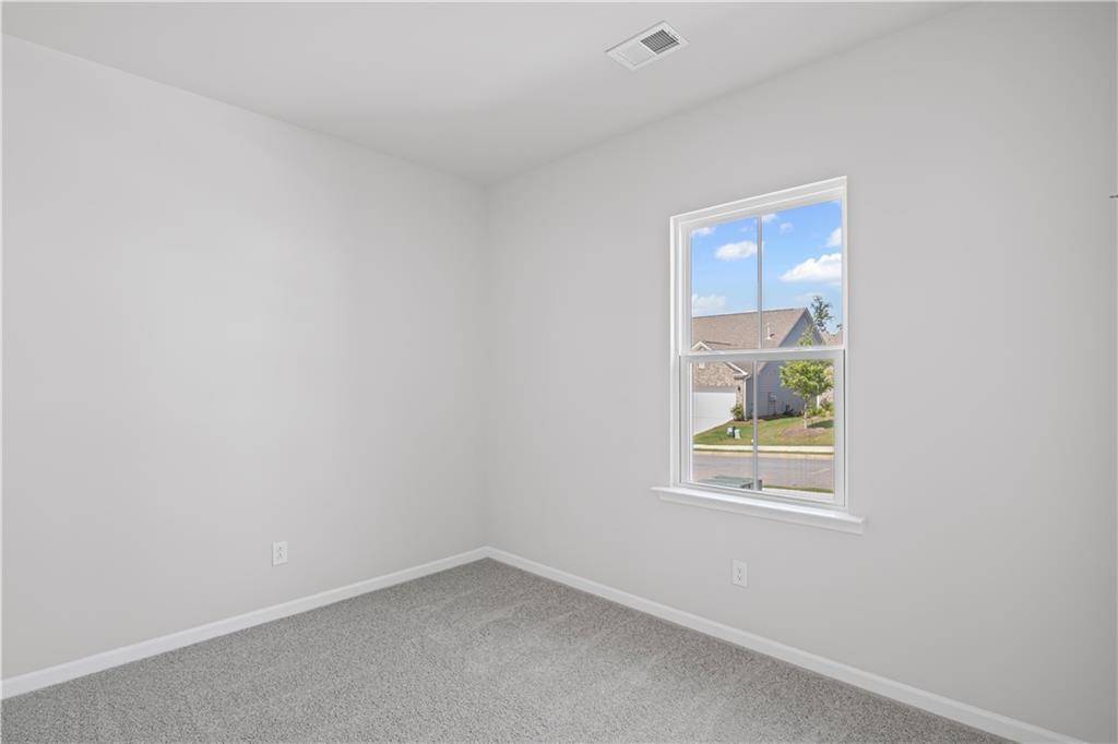 Fairburn, GA 30213,476 Village LN