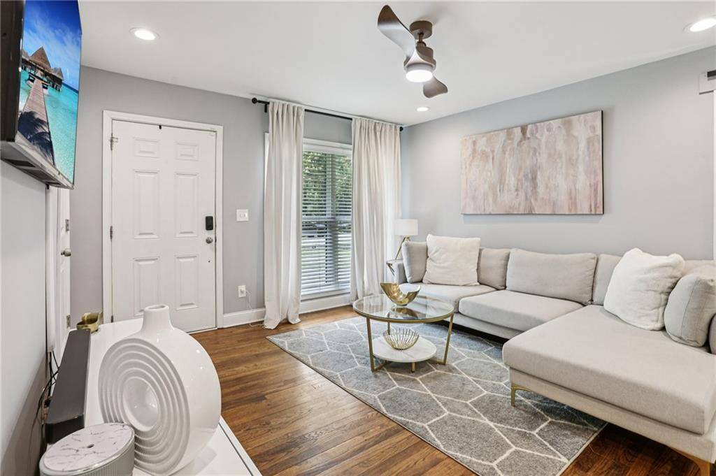 Decatur, GA 30032,1908 Pinedale PL