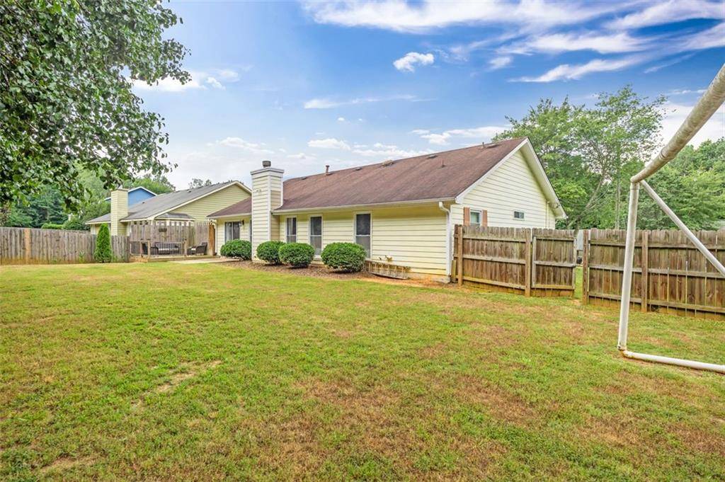 Snellville, GA 30078,2422 Rosedale Creek DR