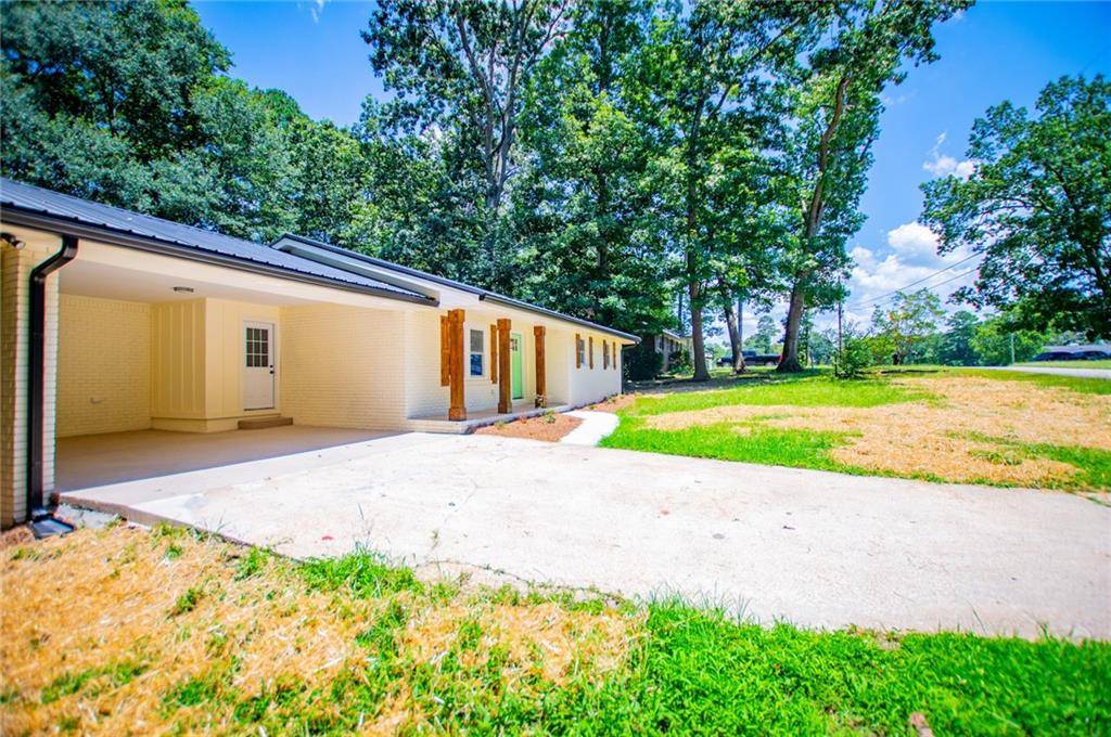 Carrollton, GA 30117,385 W Barbara LN W