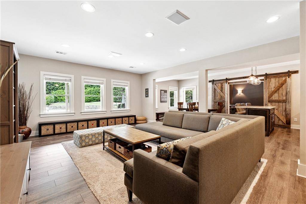 Johns Creek, GA 30022,100 Pine Mist CIR