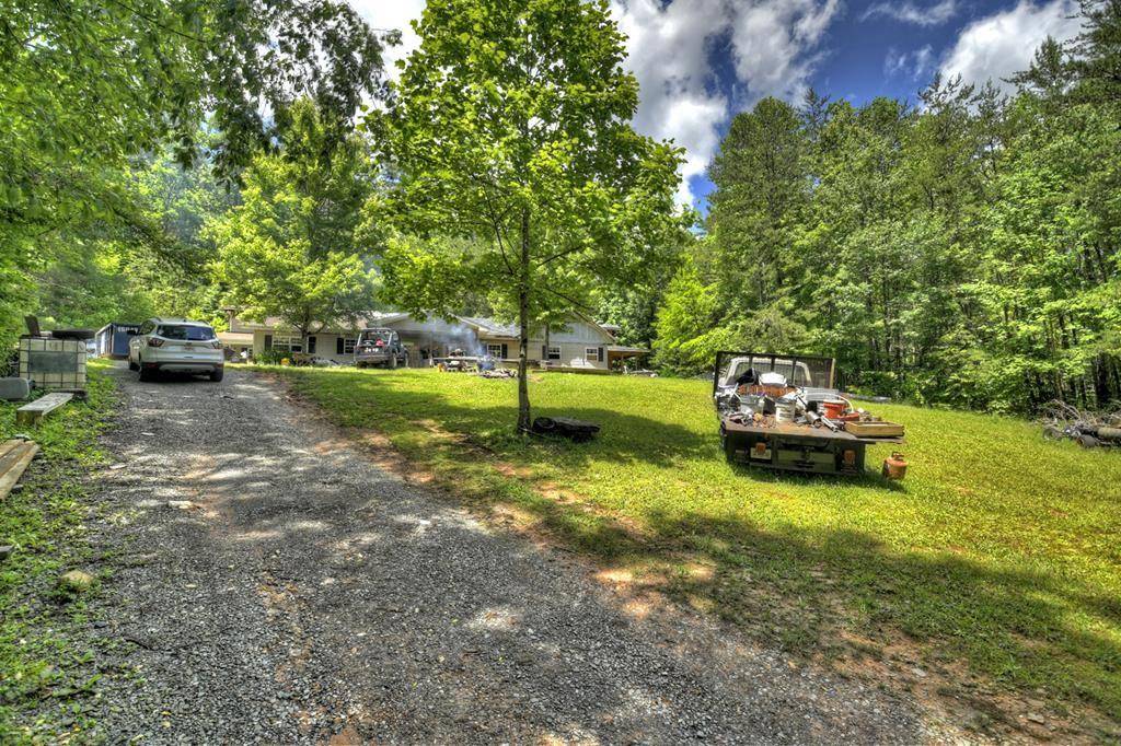 Epworth, GA 30541,126 Walter Mountain DR