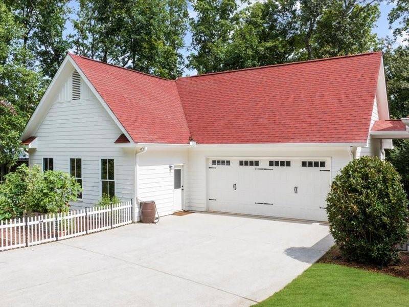 Canton, GA 30115,352 Woodmont CT