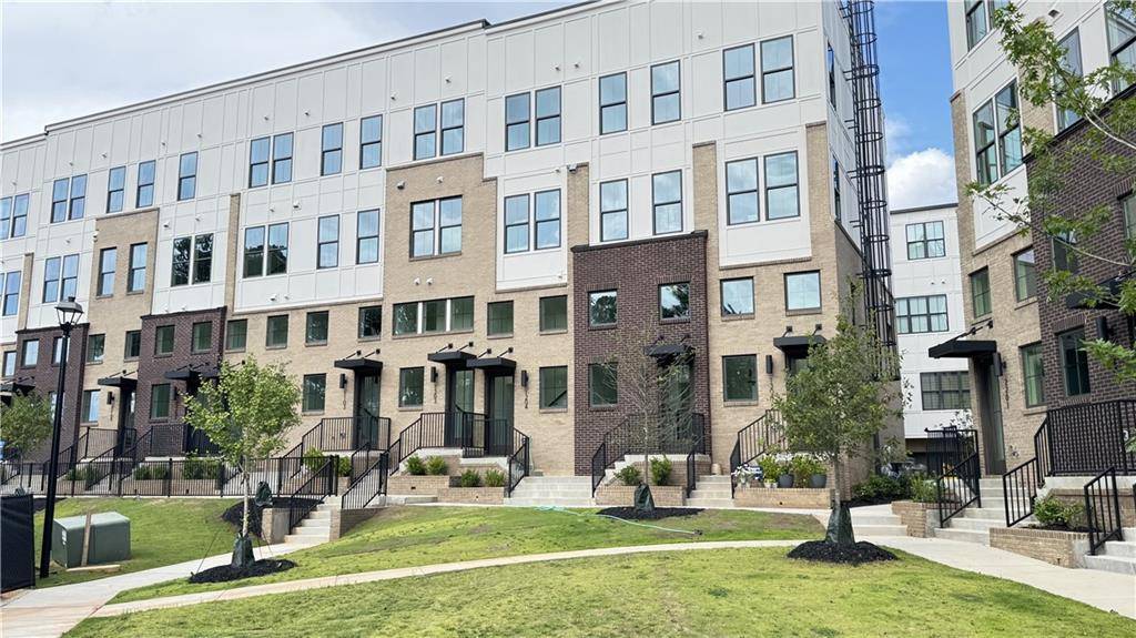 Decatur, GA 30030,201 New ST #1104