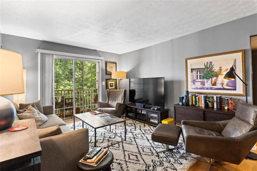 Atlanta, GA 30339,2955 Seven Pines Unit 202 CT