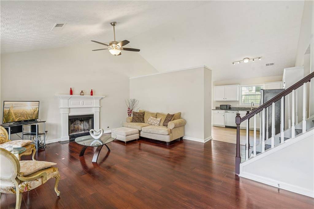 Lawrenceville, GA 30044,425 Shadetree LN